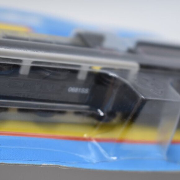 Donald 9 ERTL 2001 Diecast Train - Thomas the Tank Engine & Friends Engine New - Picture 11 of 13